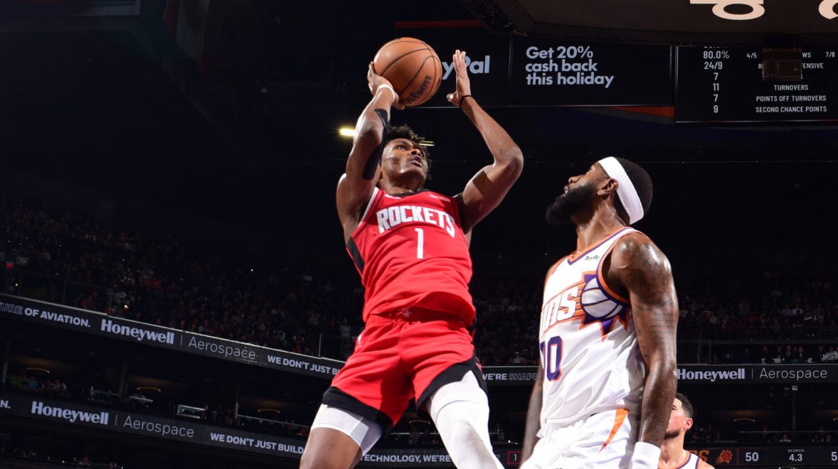 Thompson's 28 lead Rockets, who snap Suns streak