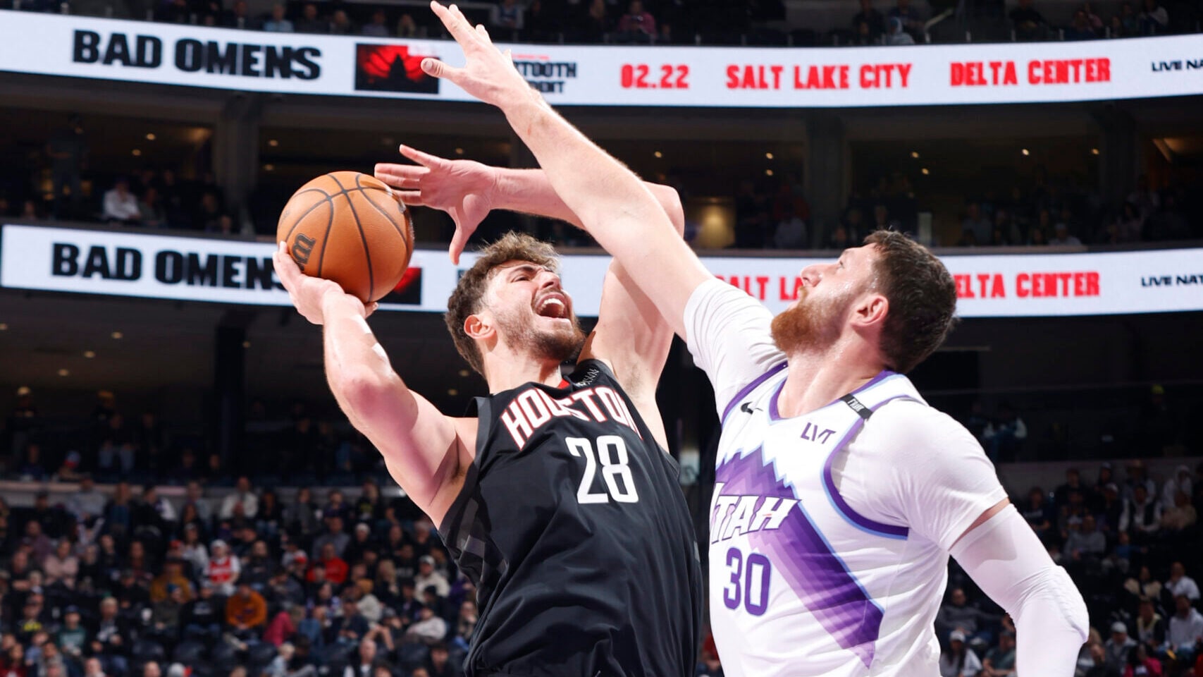 Rockets top Jazz for 3rd straight win