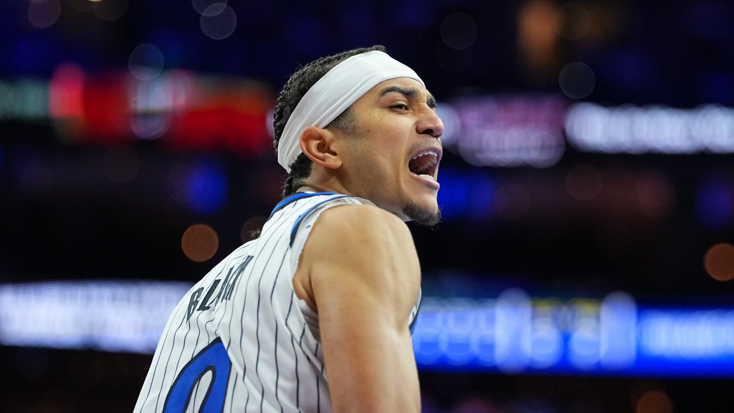 Black drops career-high 31, Magic oust 76ers from Cup