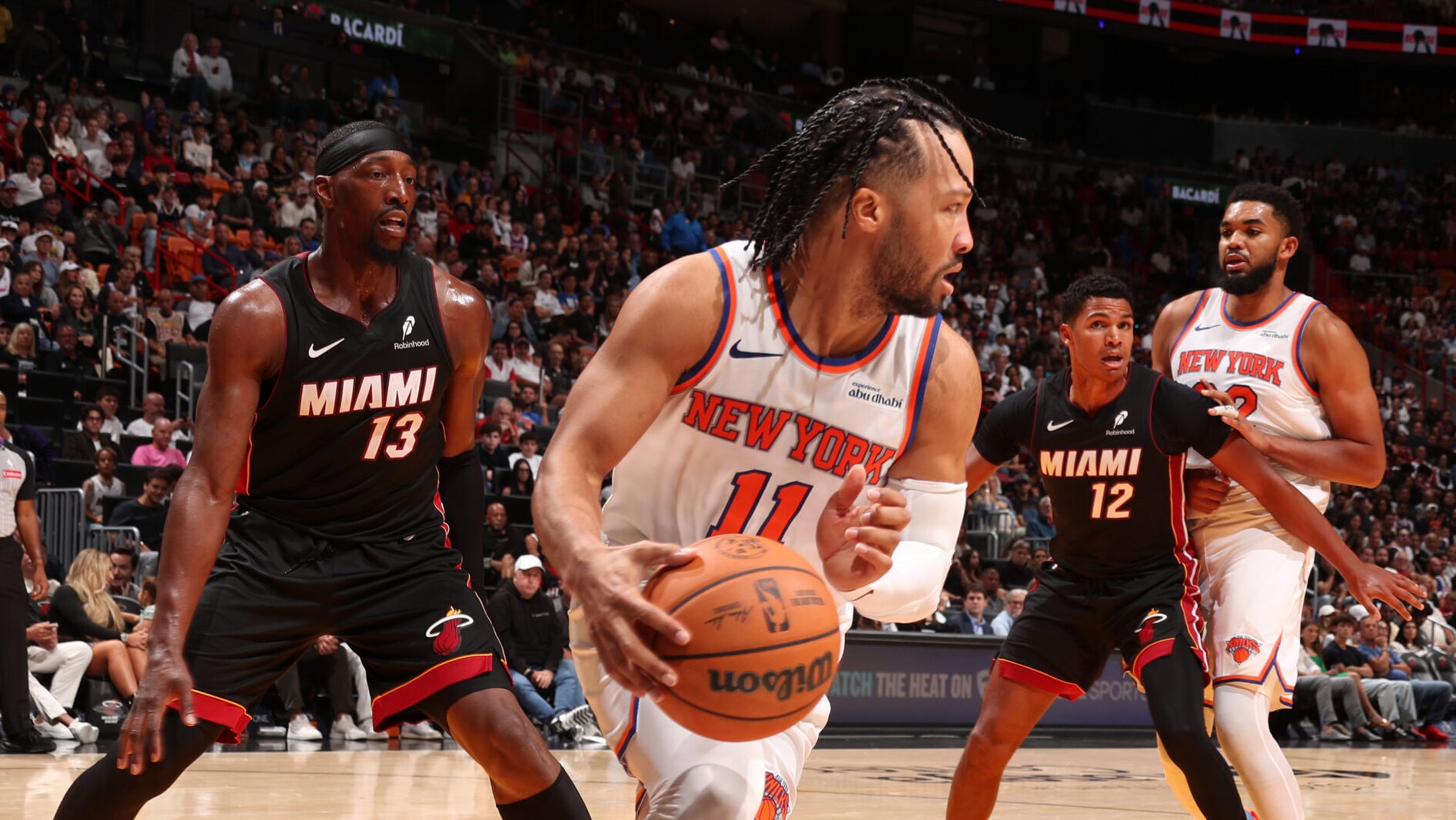 Knicks face off against Heat in East clash