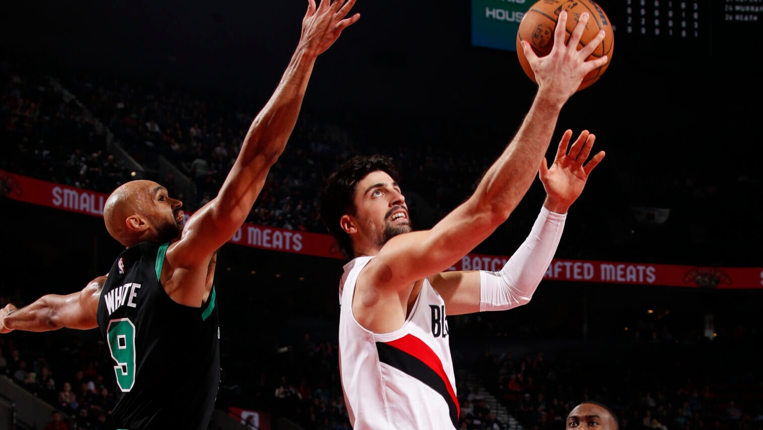 Blazers cool off streaking Celtics in Portland