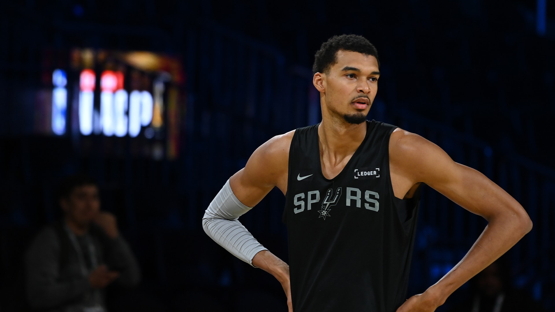 Your guide to tonight's Emirates NBA Cup semifinals