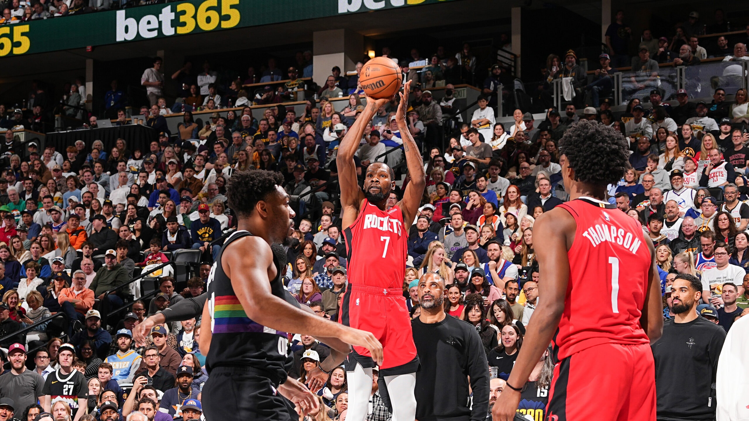 KD pours in 31, Rockets snap Nuggets' 6-game win streak