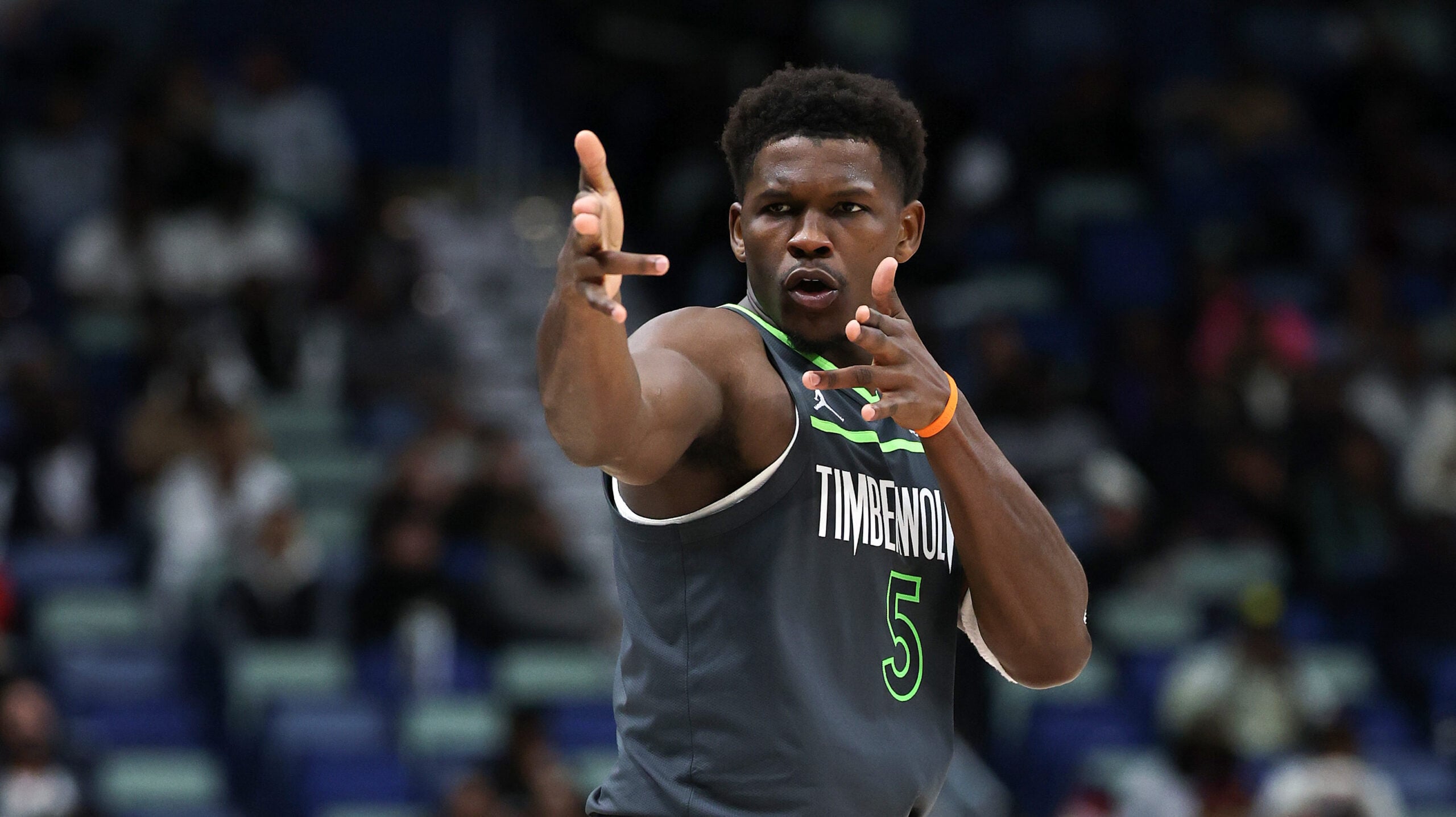 Power Rankings: Edwards, Wolves hold strong at No. 10