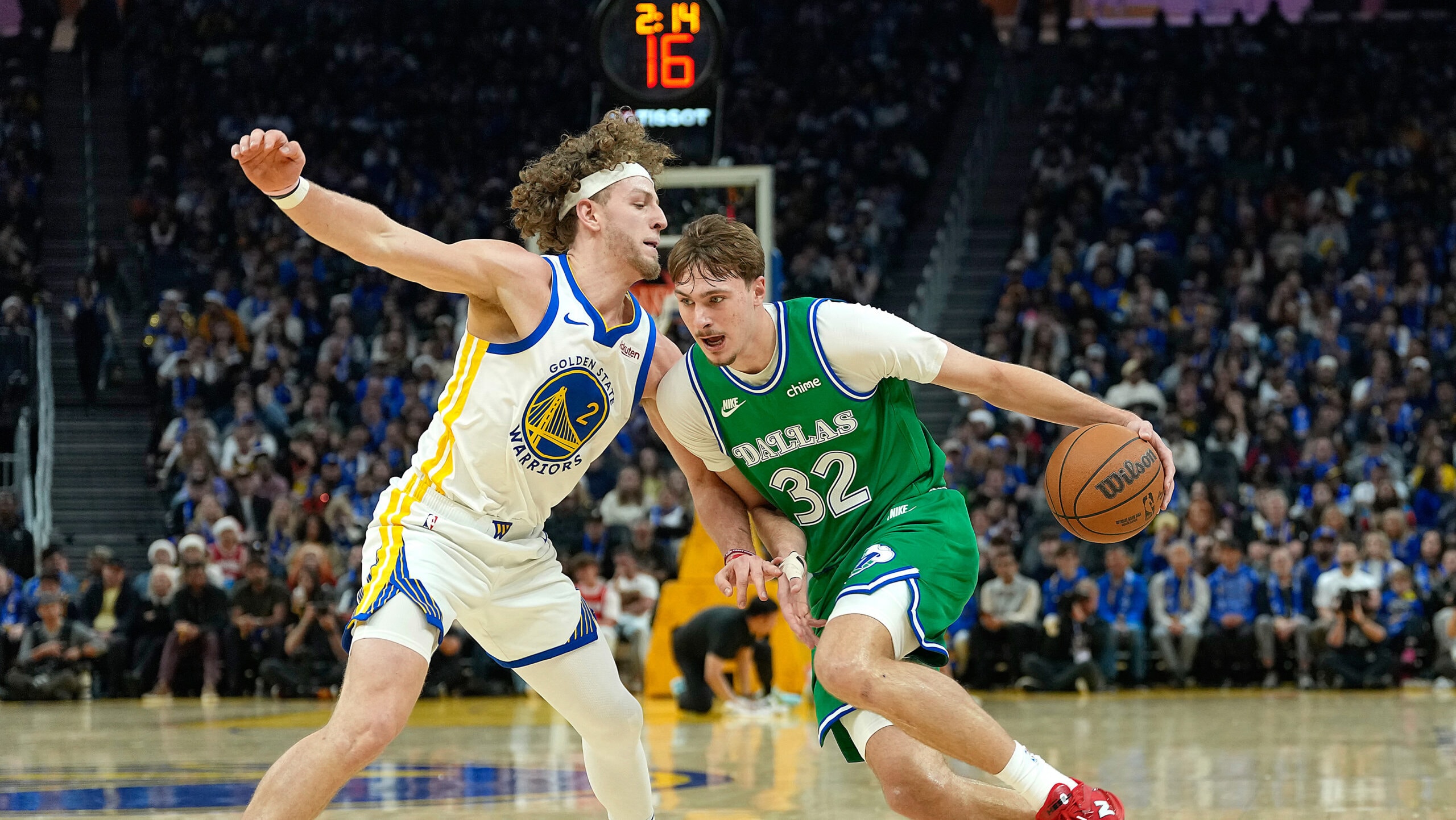 Warriors leading Flagg, Mavs in Christmas Day clash