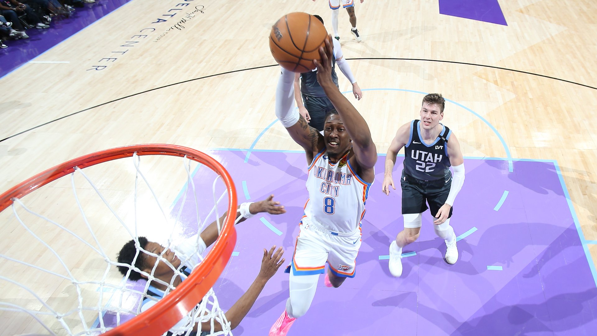 Starting 5: Thunder stay hot, join elite company