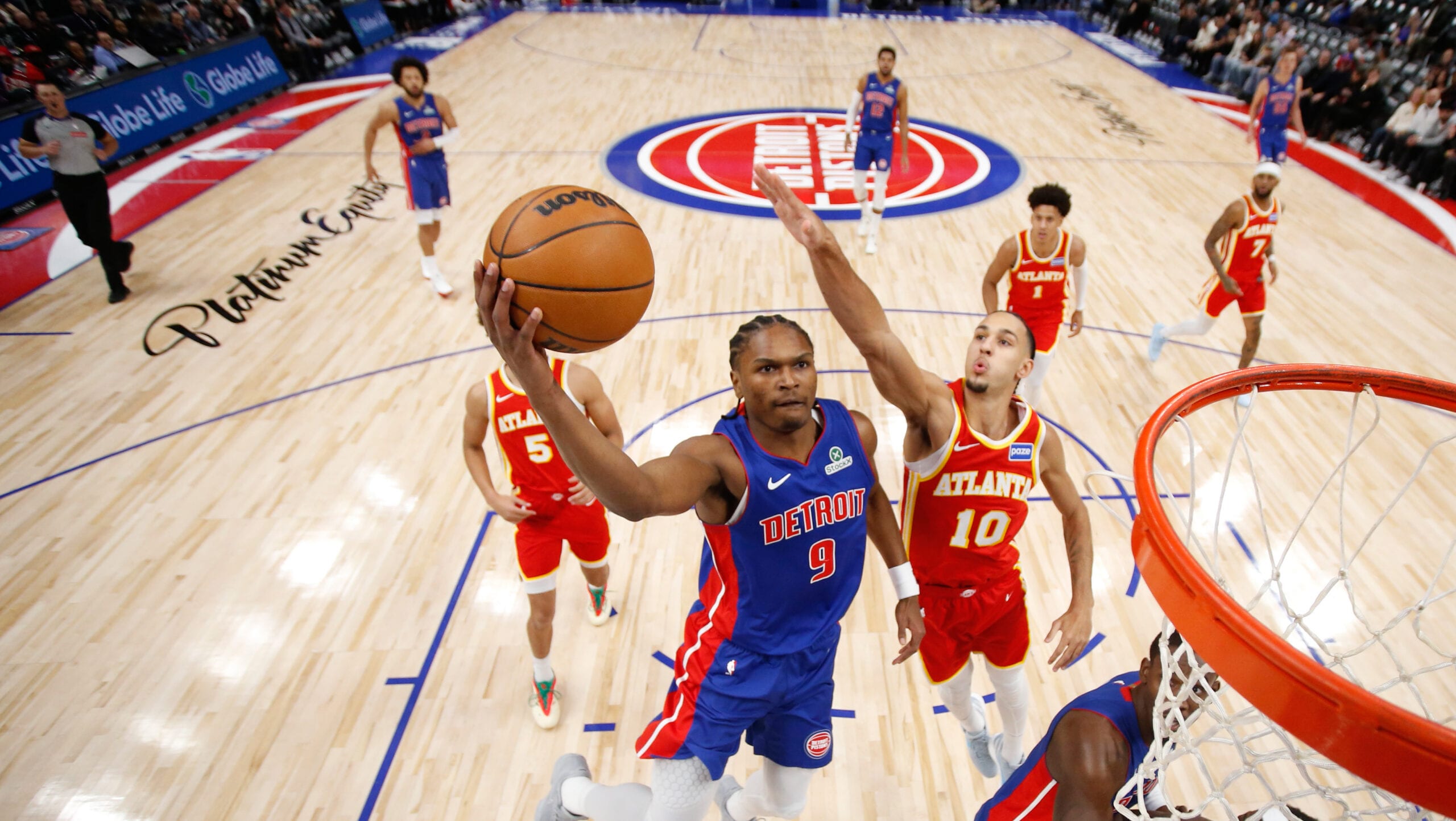 Pistons lean on balance to ground Hawks for 20th win