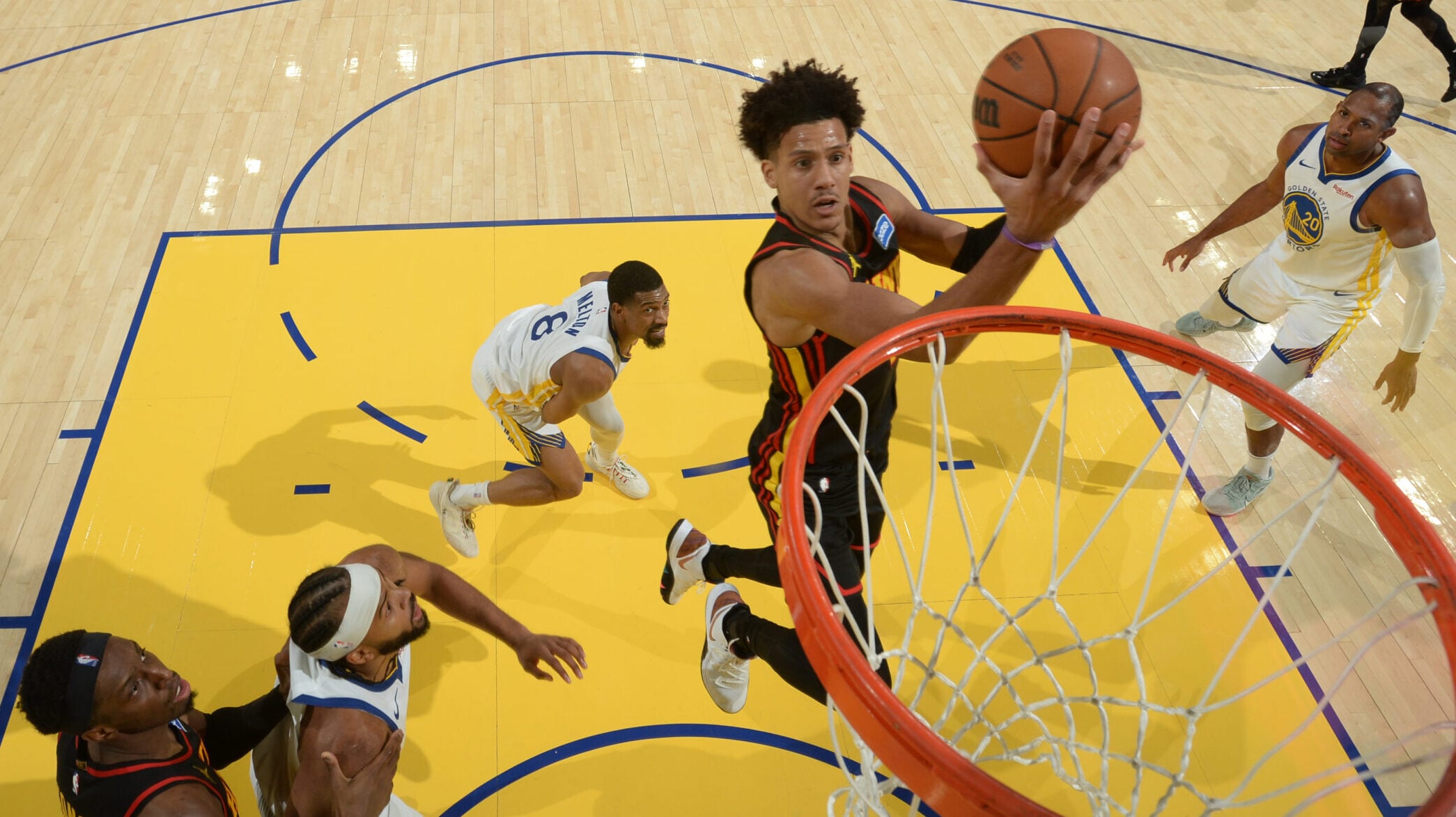 Hawks swoop into Bay, beat Warriors at Chase Center