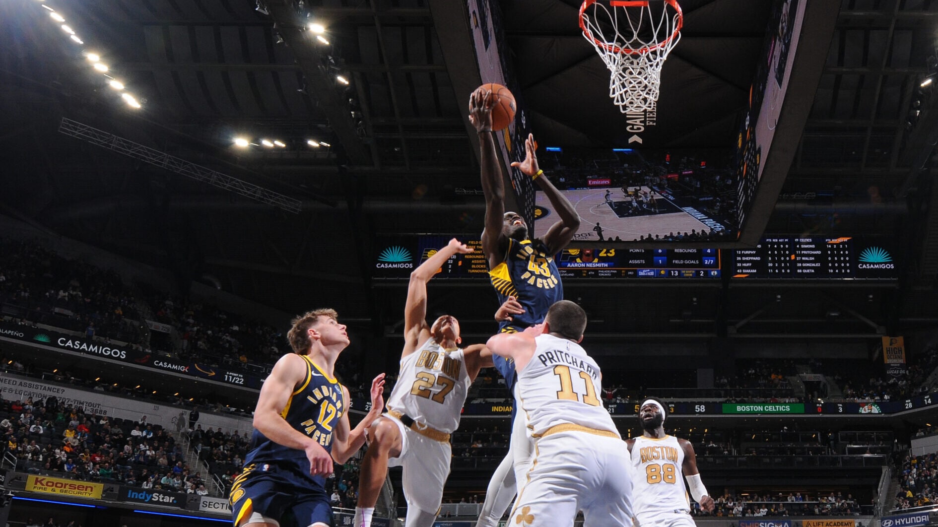 Siakam's floater wins it with 6.8 seconds left