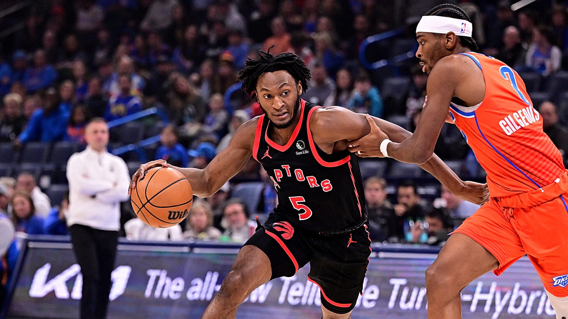 Raptors steal win from Thunder in Oklahoma City