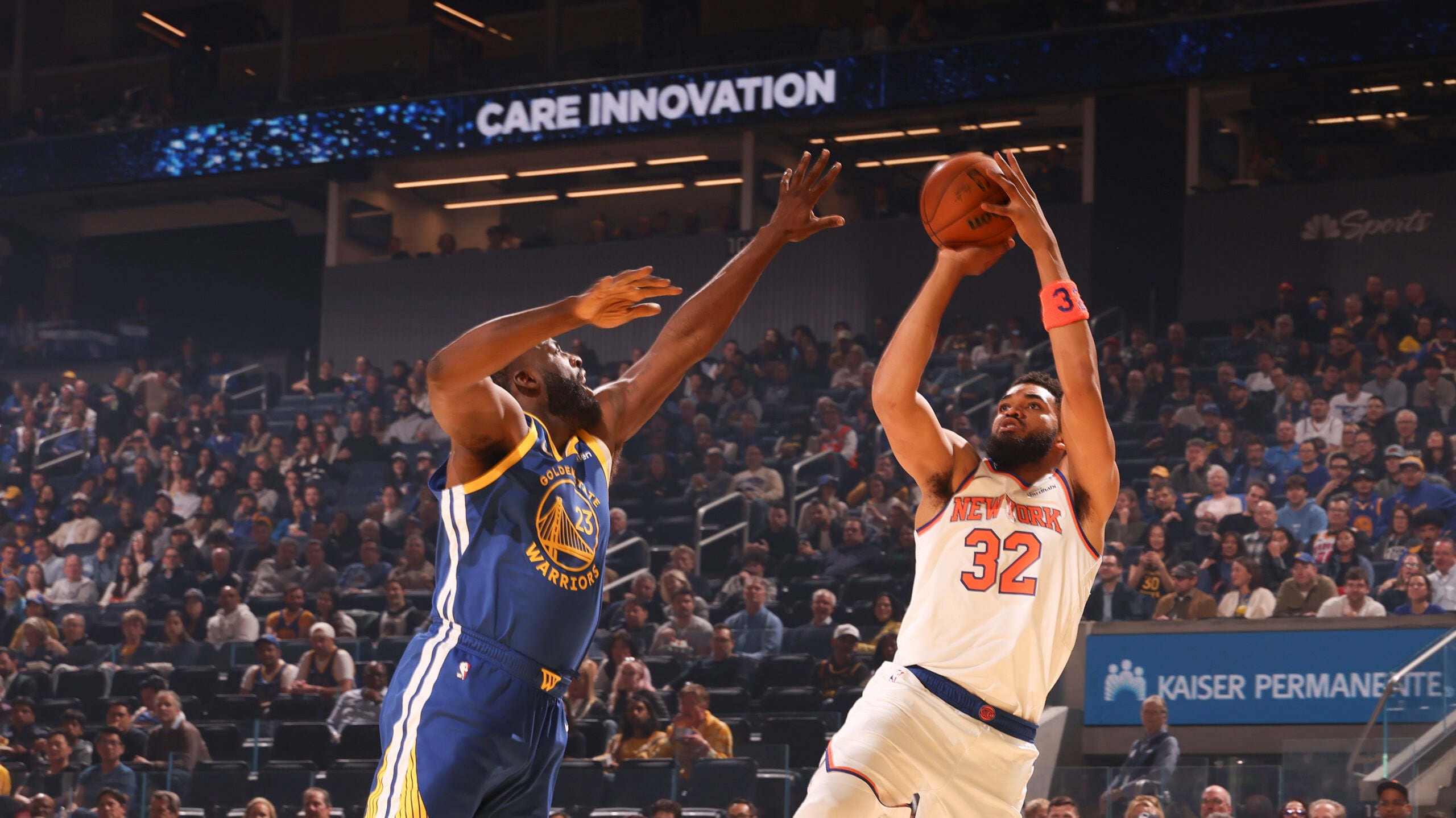 Looking to keep momentum, Warriors host the Knicks