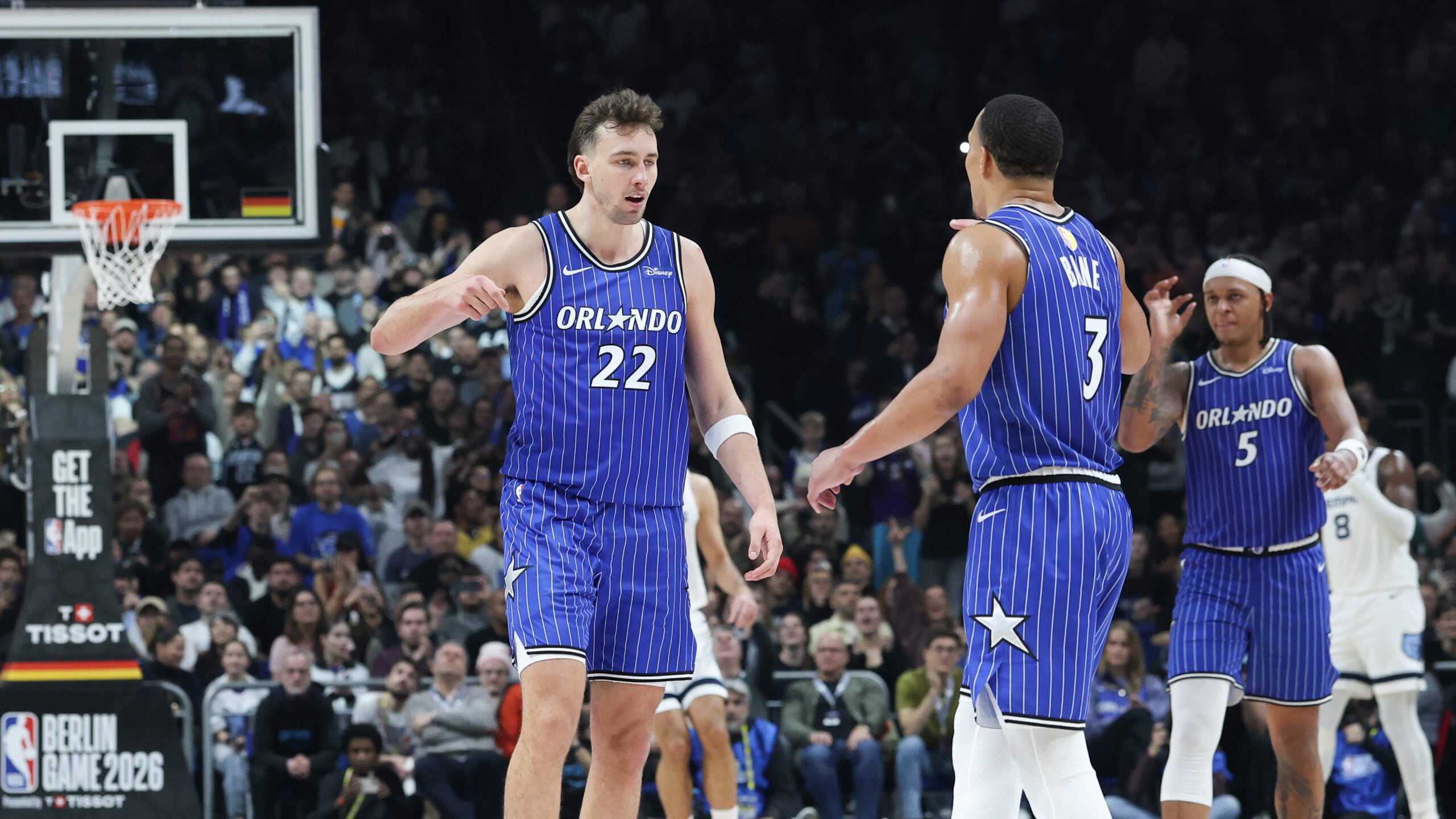 Magic rally in 2nd half to defeat Grizzlies in Berlin