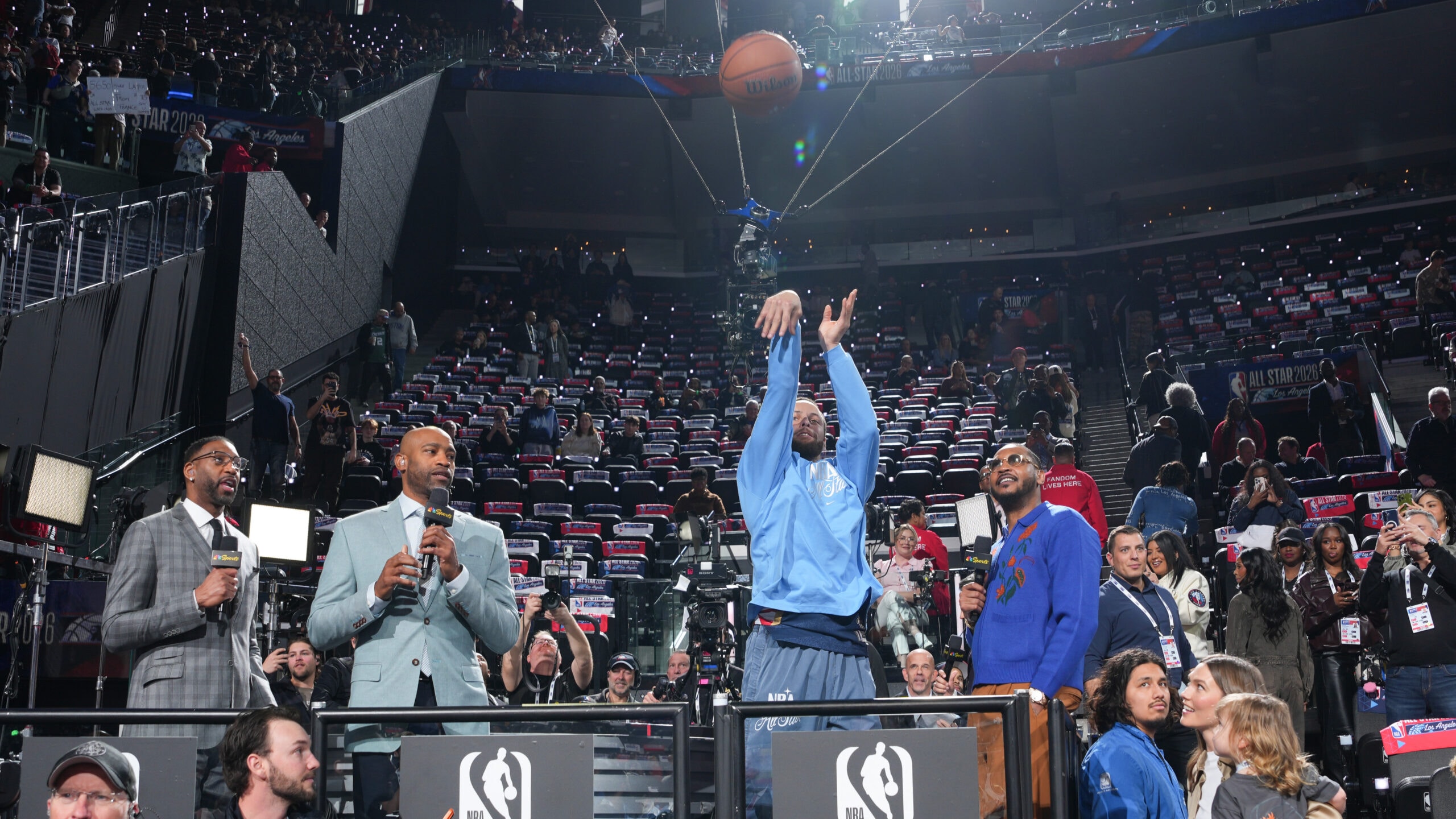 Curry drains 3-pointer ... from the NBC studio set