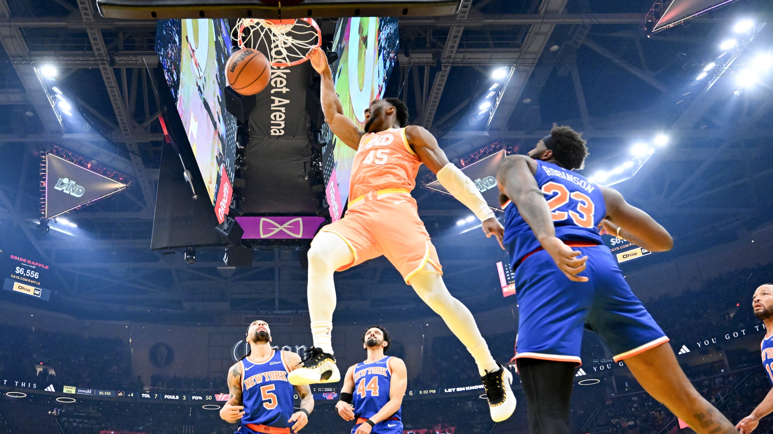 Cavs bounce back with convincing win vs. Knicks