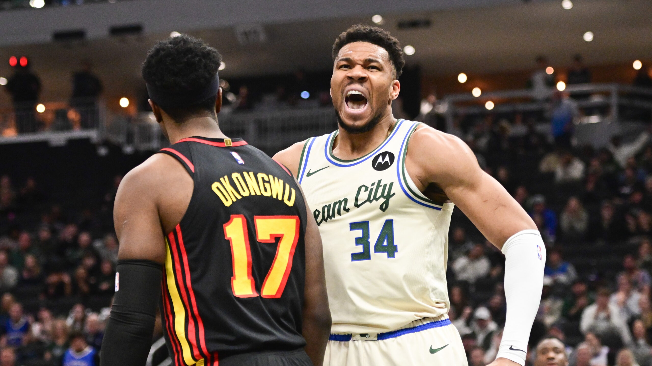 Looking to push win streak to 5, Hawks visit Bucks