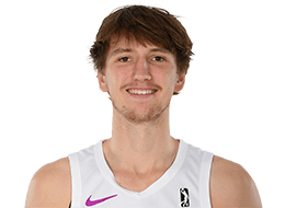 Matas Buzelis Headshot