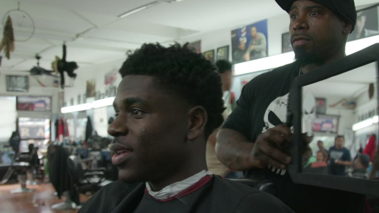 Aaron Holiday Haircut