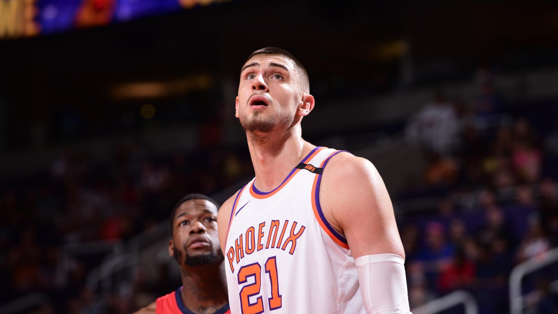 Report: Atlanta Hawks add big man Alex Len