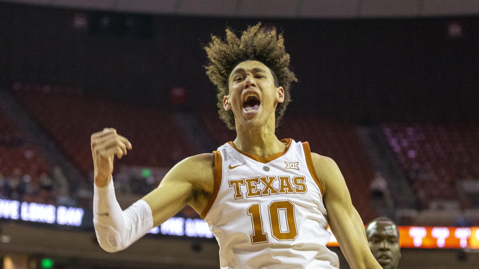 Texas' Jaxson Hayes has NBA scouts intrigued over his potential