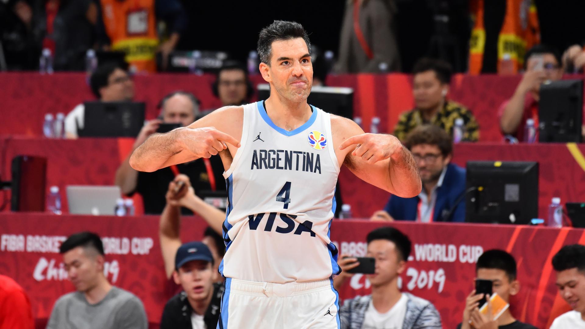 Con el paso de los días, los entrenamientos y el trabajo de reacondicionamiento chris paul volverá a ser el mismo de siempre, especialmente en términos de precisión y eficacia. Luis Scola Phoenix Suns : Luis Scola Marc Gasol Behind Surprise Fiba World Cup Final Nba Com