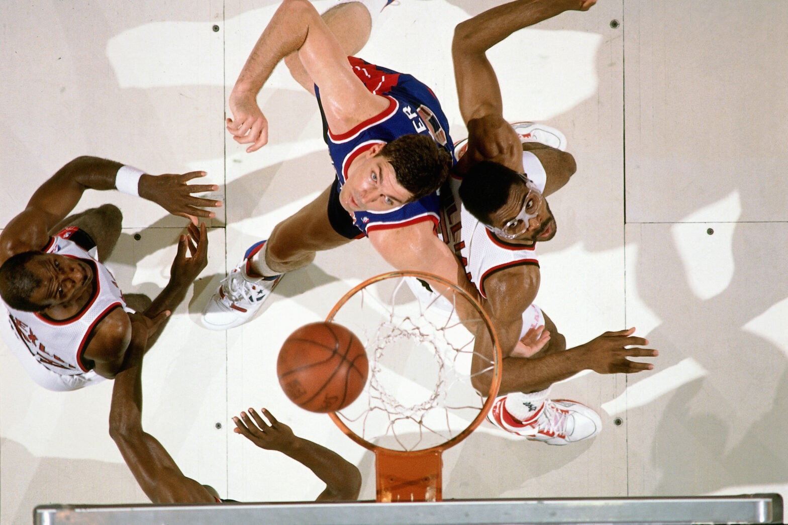 Legends profile: Bill Laimbeer | NBA.com