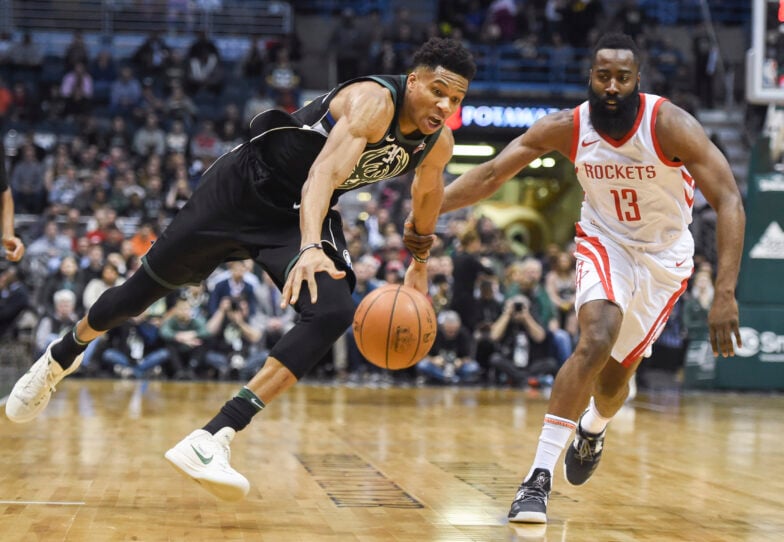 Toronto Raptors guard Fred VanVleet (23) defends against Washington Wizards  guard Jodie Meeks (20) during second