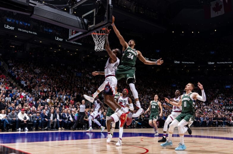 Milwaukee's Giannis Antetokounmpo wins 2019-20 Kia NBA Defensive Player of  the Year Award | NBA.com