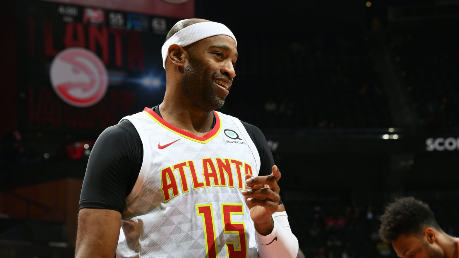 Q&amp;A Vince Carter on battling Allen Iverson, his biggest