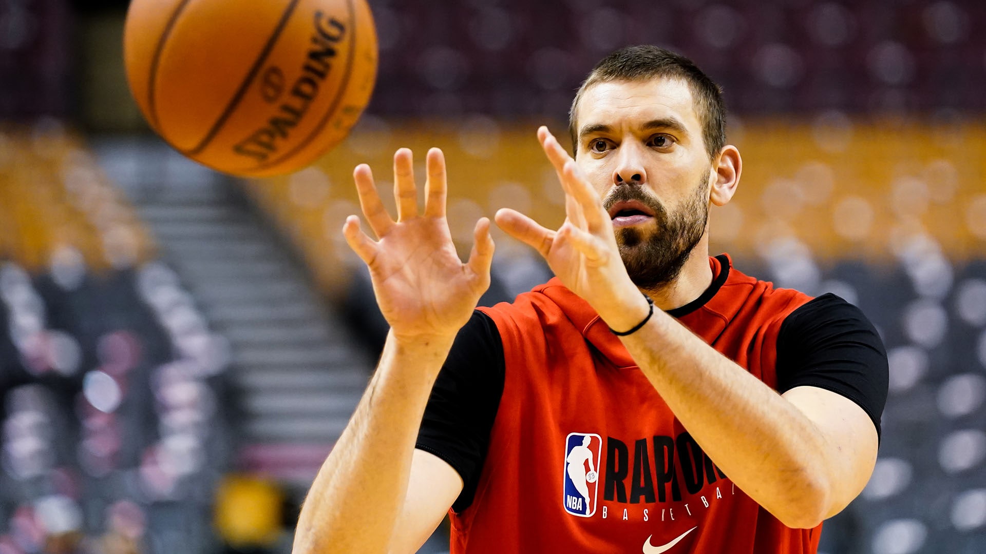 Veteran center Marc Gasol signs with Lakers