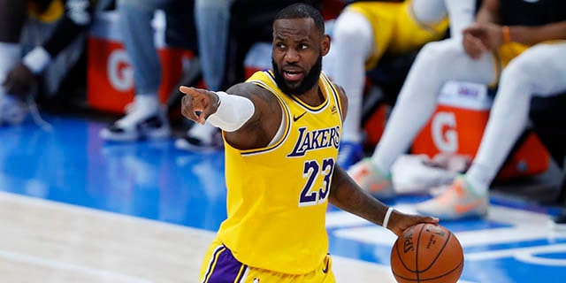 Sturdy as ever, LeBron James has Lakers surging out of the gates