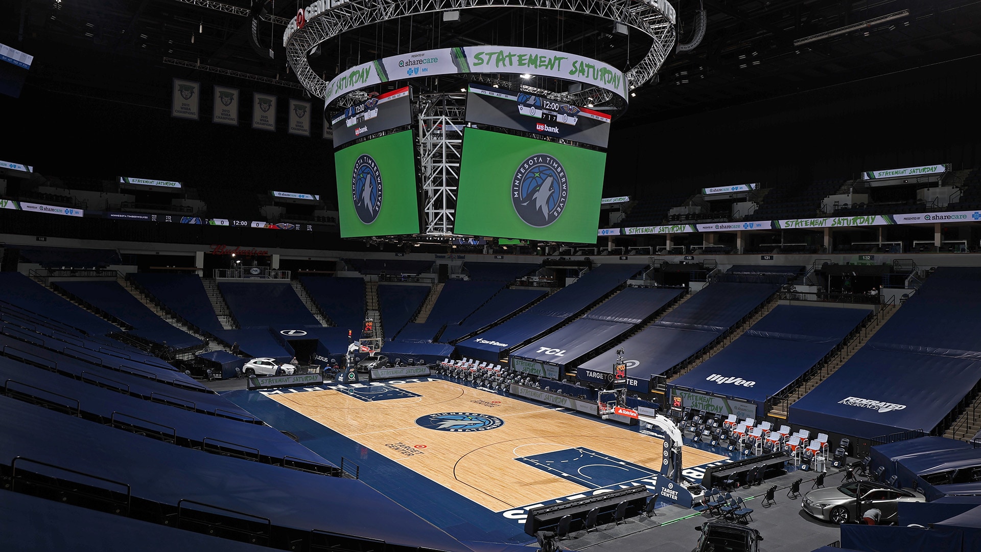 Wolves reach agreement to sell team to Alex Rodriguez and Marc Lore ...