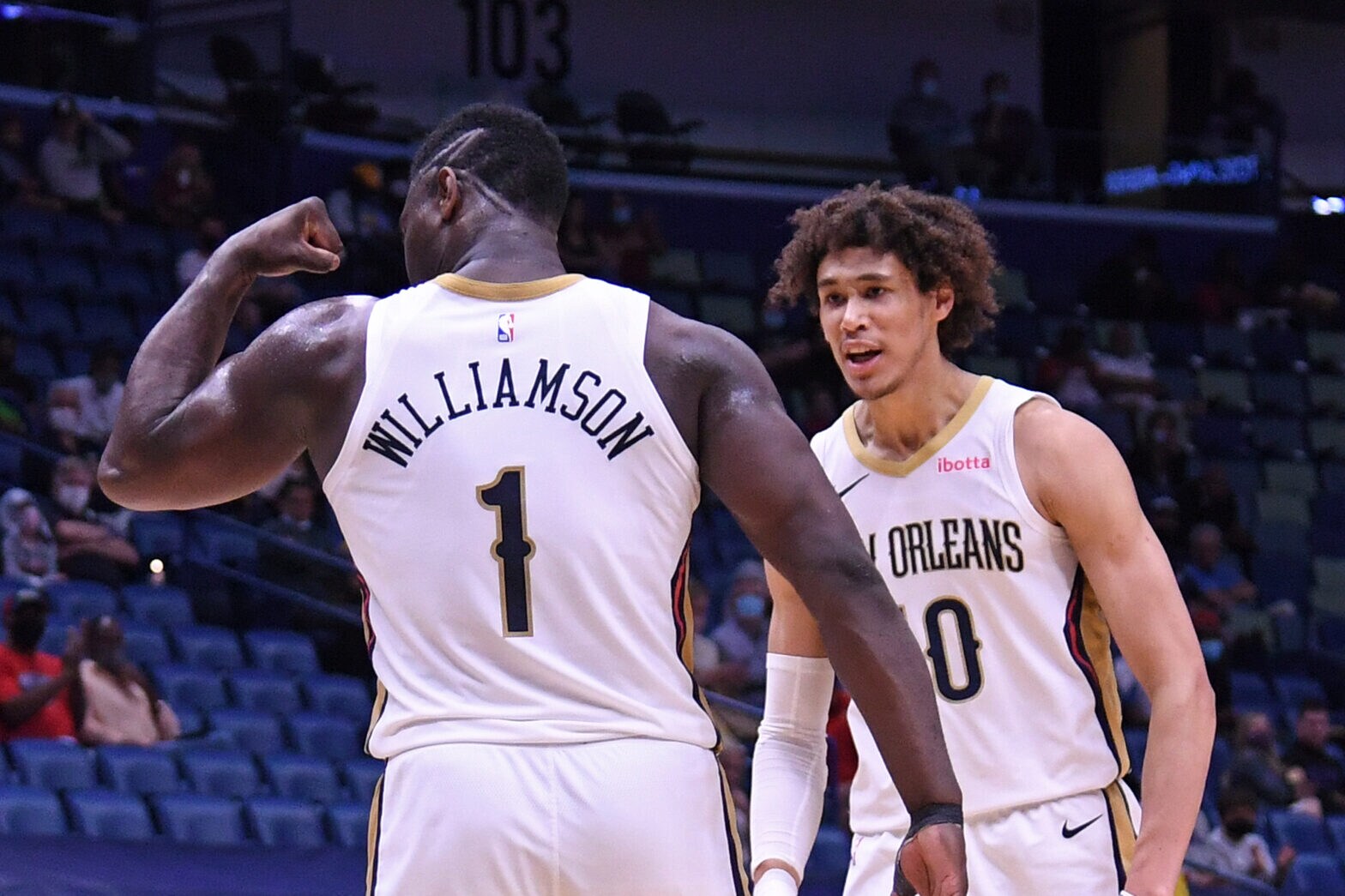 Which New Orleans Pelicans players who were top 10 picks in the