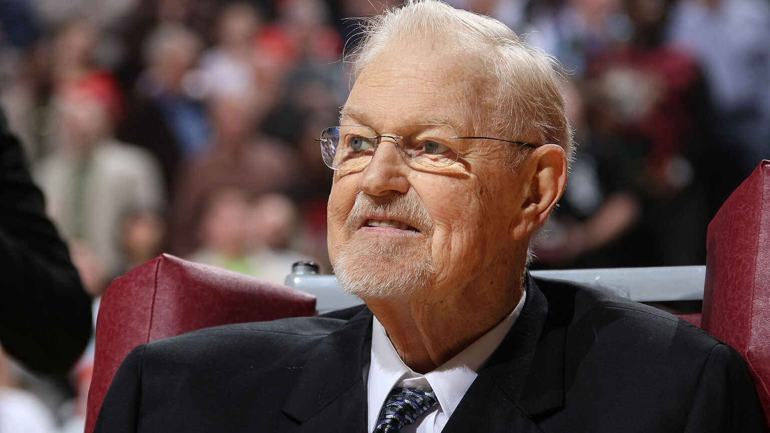 Legends profile: Johnny Kerr | NBA.com