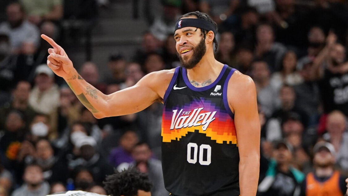 Suns view JaVale McGee as missing piece to championship puzzle