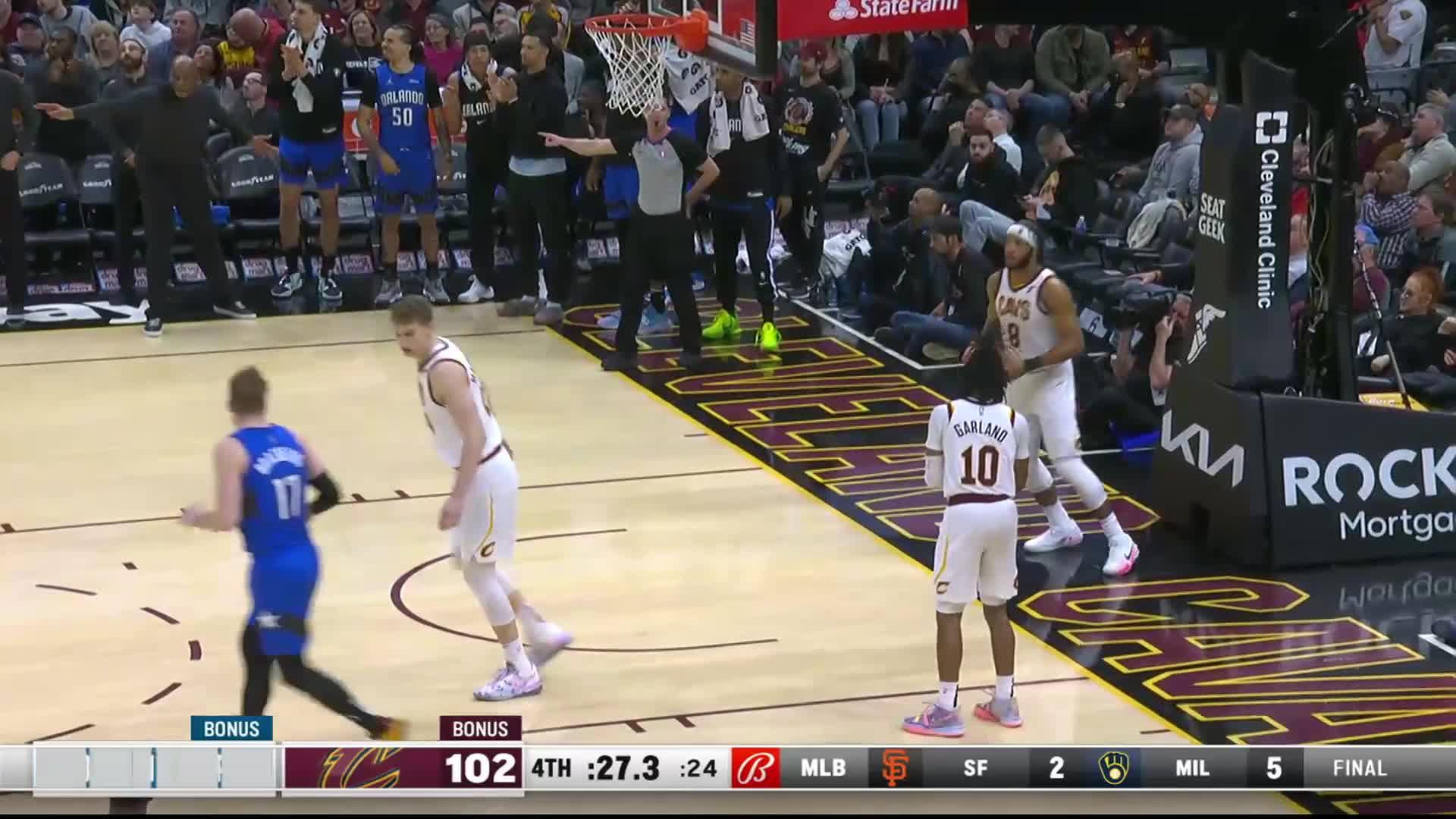 What a shot by Chuma Okeke | NBA.com