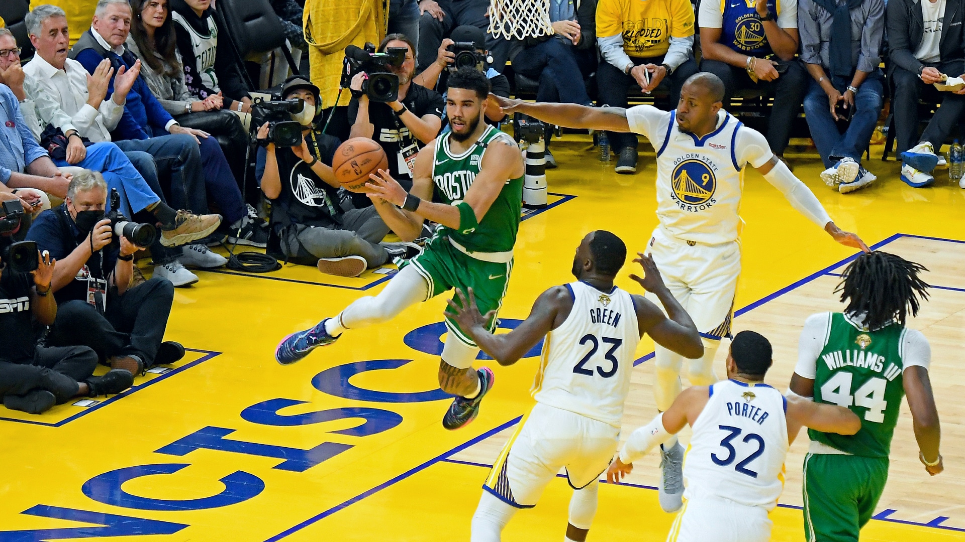 The official site of the NBA for the latest NBA Scores, Stats & News.