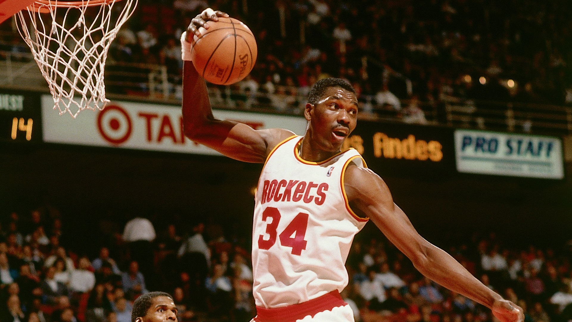 Los 5 máximos anotadores históricos de los Houston Rockets