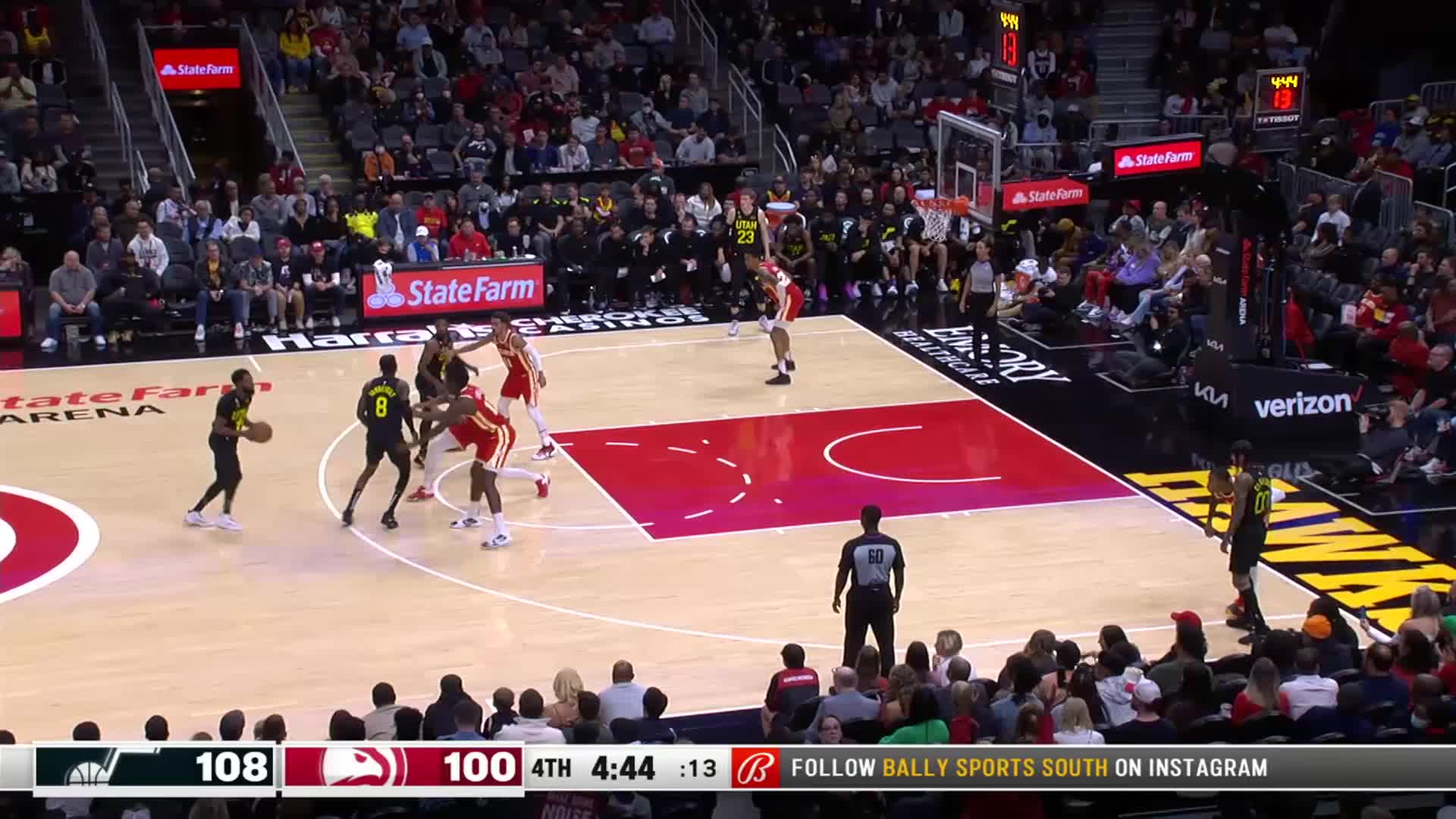 Malik Beasley drills the triple | NBA.com