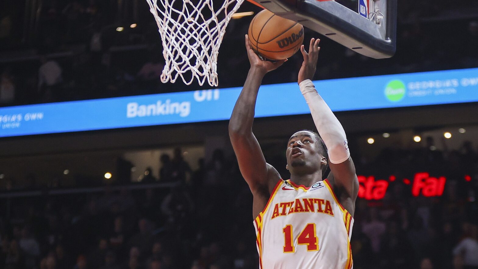 Horry Scale Hawks Stun Raptors On Trae Young s Lob To AJ Griffin NBA