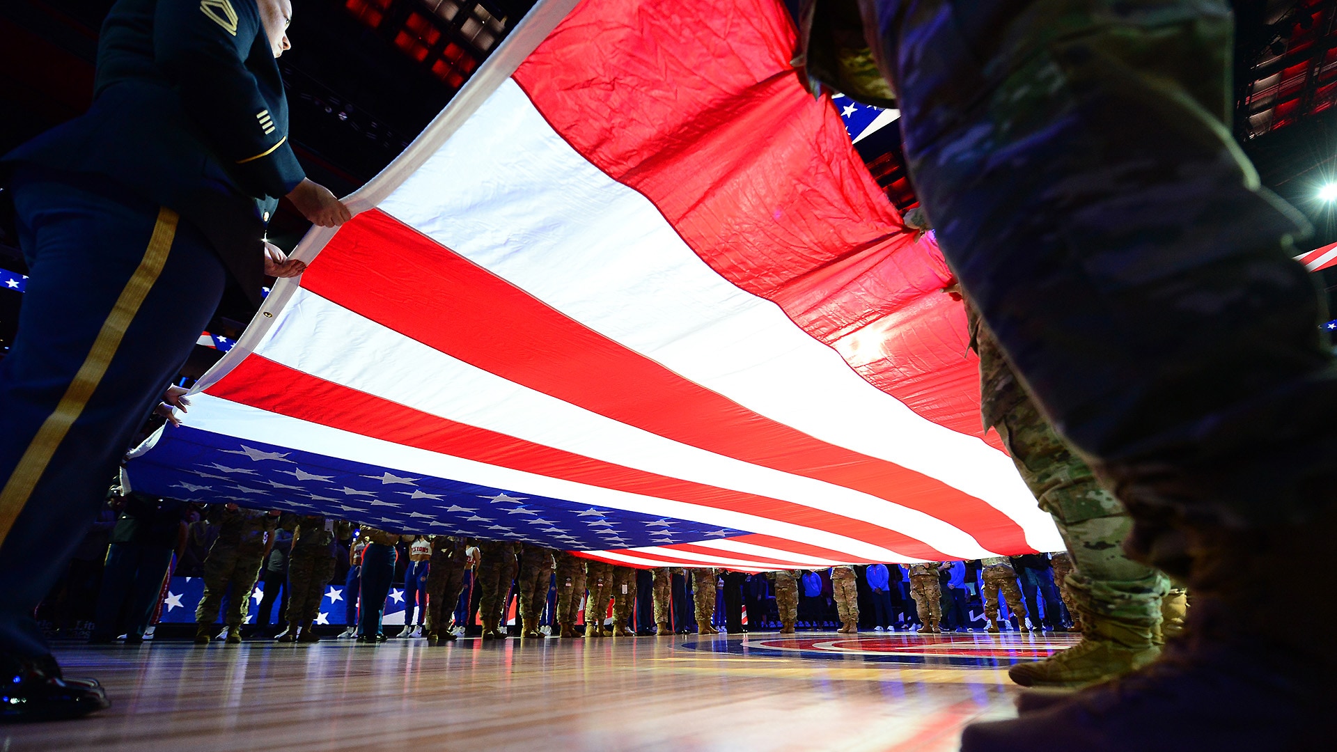 The official site of the NBA for the latest NBA Scores, Stats & News