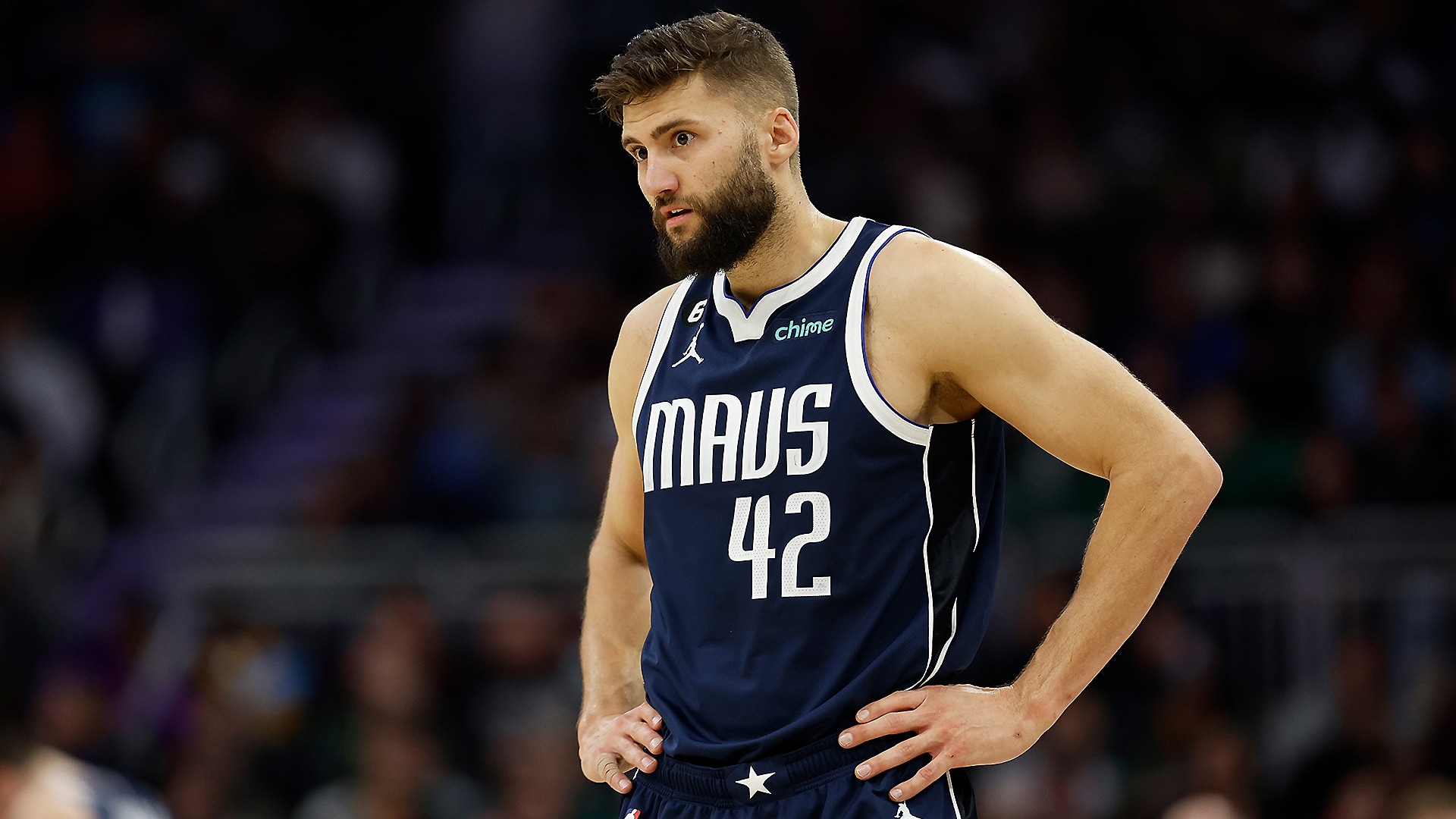 Mavericks forward Maxi Kleber (hamstring) out indefinitely