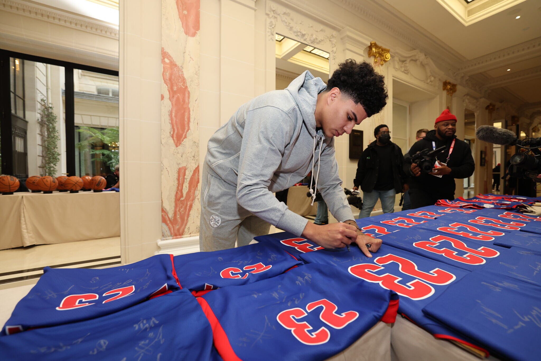 Everything to know ahead of BullsPistons in NBA Paris Game