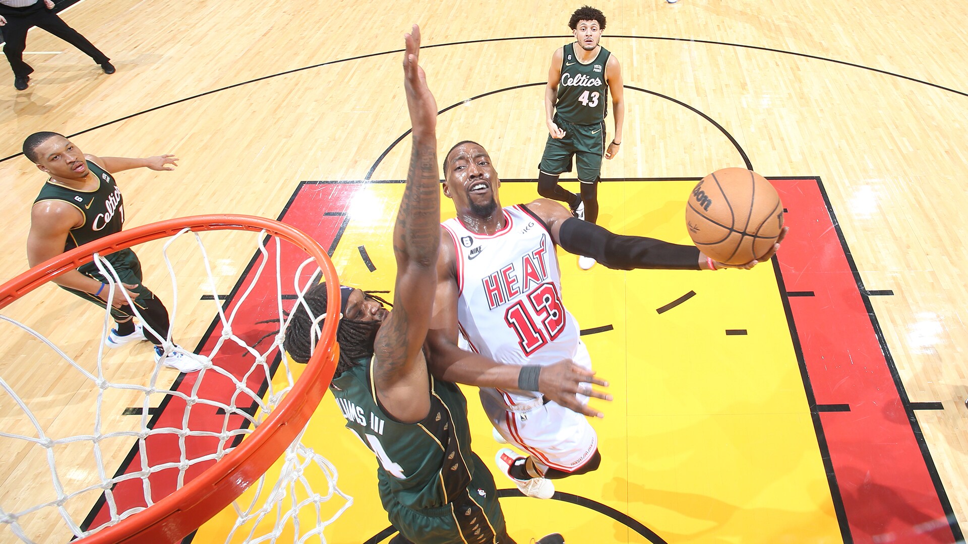 The official site of the NBA for the latest NBA Scores, Stats & News