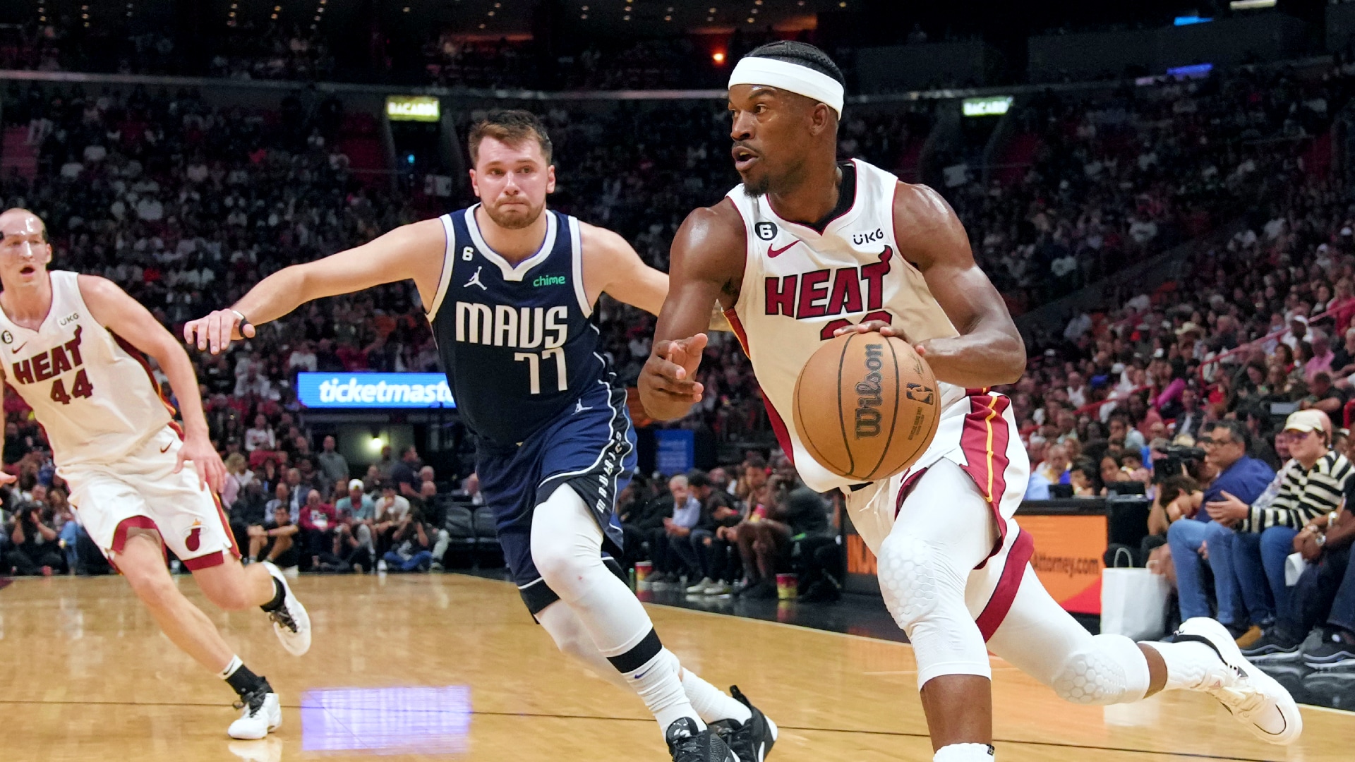 Butler outshines Doncic in damaging loss for Mavs