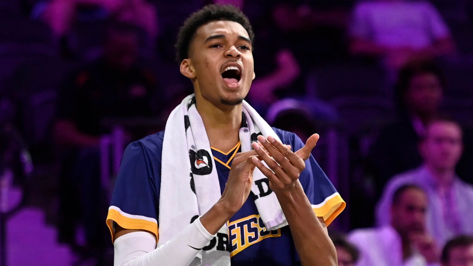 Victor Wembanyama draws starstudded crowd in France ahead of Draft