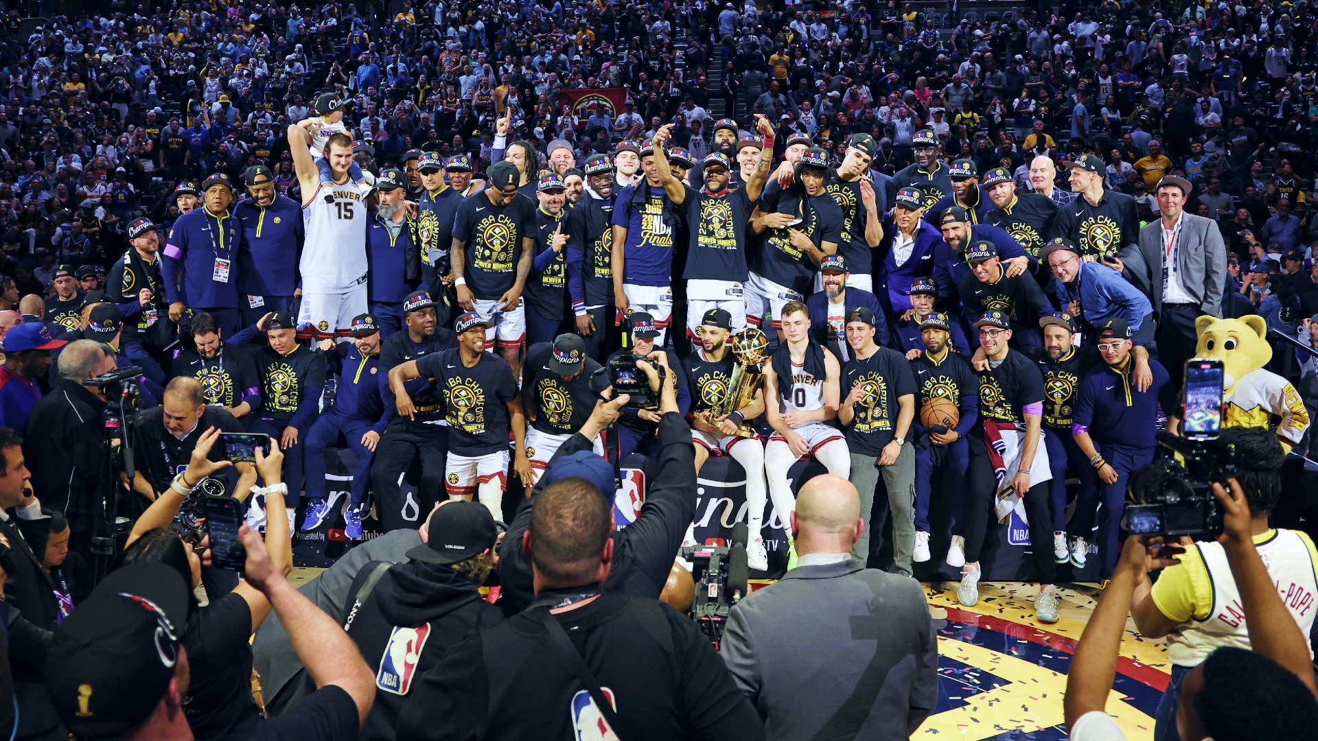 The official site of the NBA for the latest NBA Scores, Stats & News ...