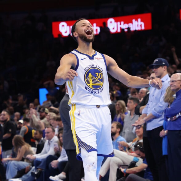 The Dubs did it again. | NBAE via Getty Images