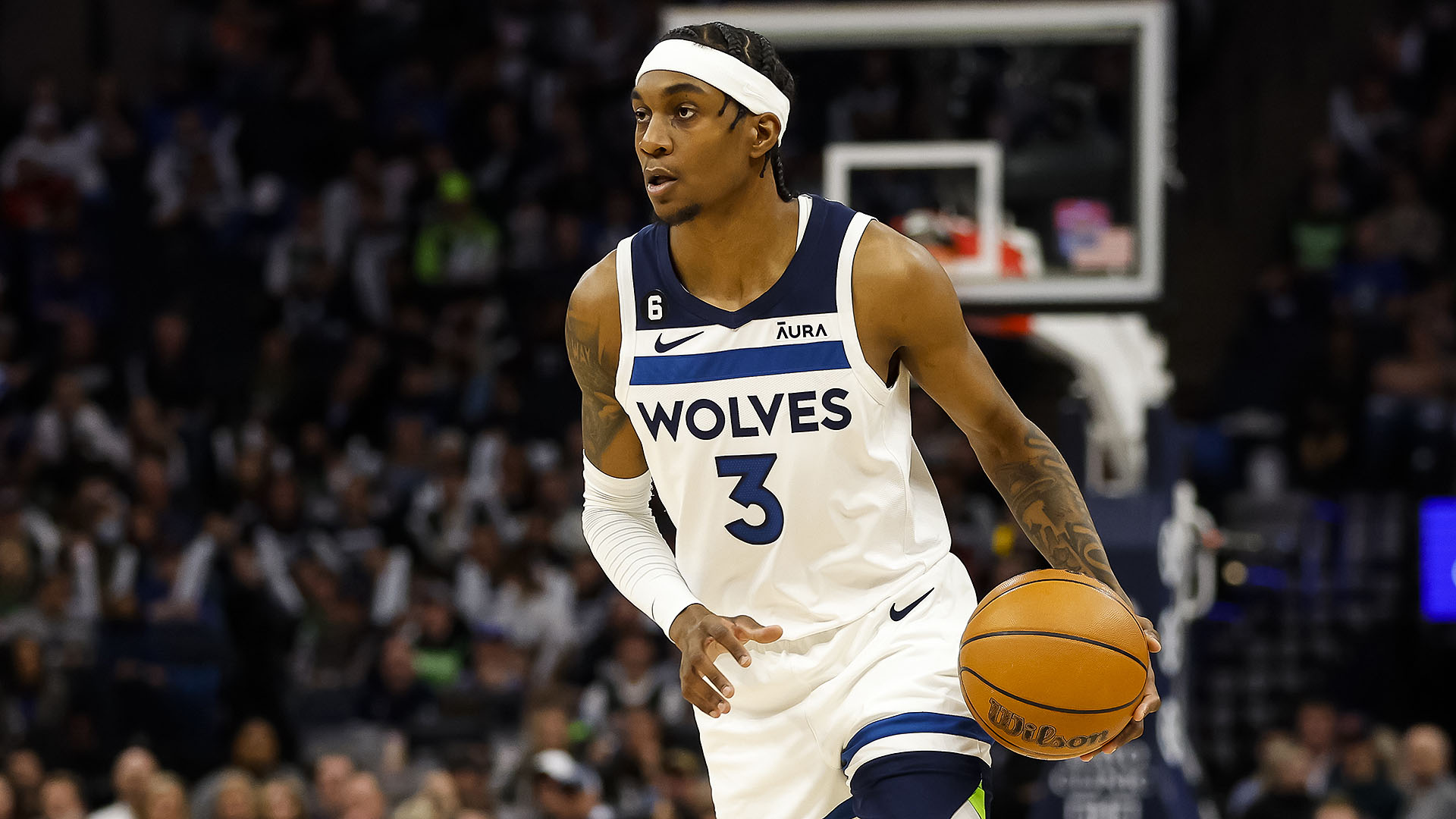 Wolves, Jaden McDaniels agree to $136M contract extension