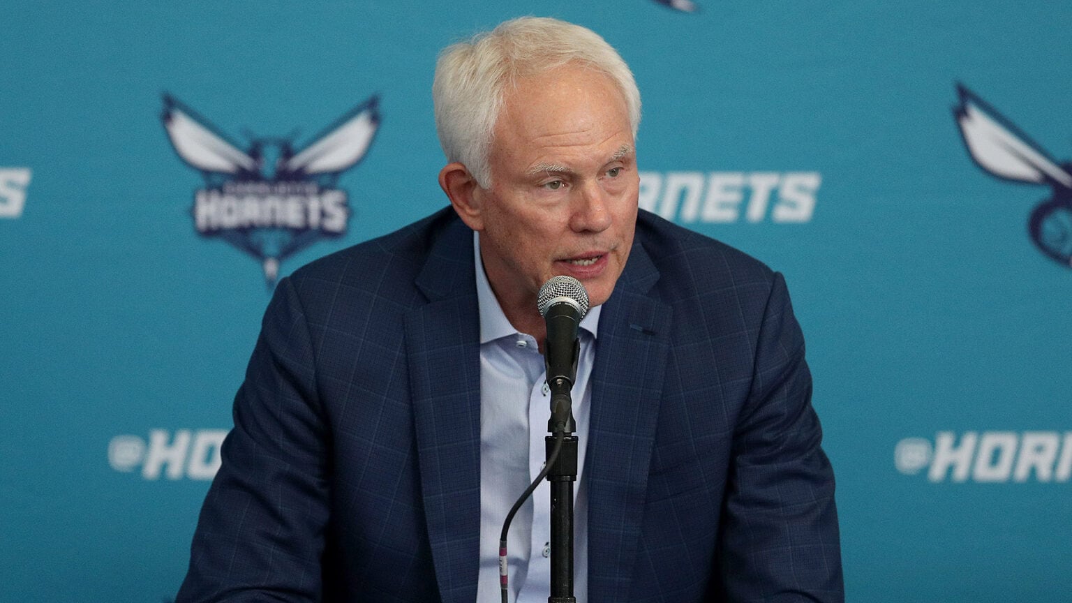 Mitch Kupchack to transition to advisory role with Hornets | NBA.com