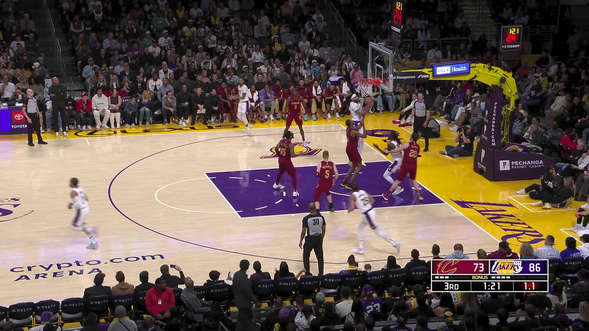Nba lakers vs cavs store